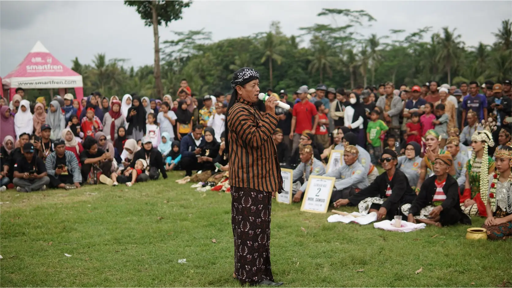 Prosesi Pembukaan Acara dan Jamasan Pusaka
